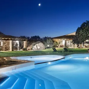 **** Hotel Tenuta Pilastru Country & Italien